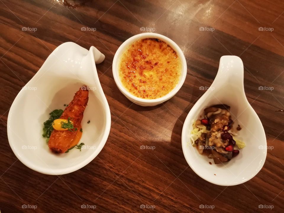 Fried shrimp and eggplant with pomegranate kernels Side meals known as restaurants