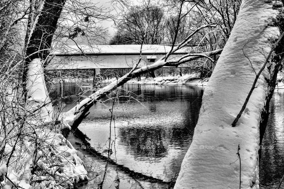 Winter days on the river and the covered bridge in Indiana 