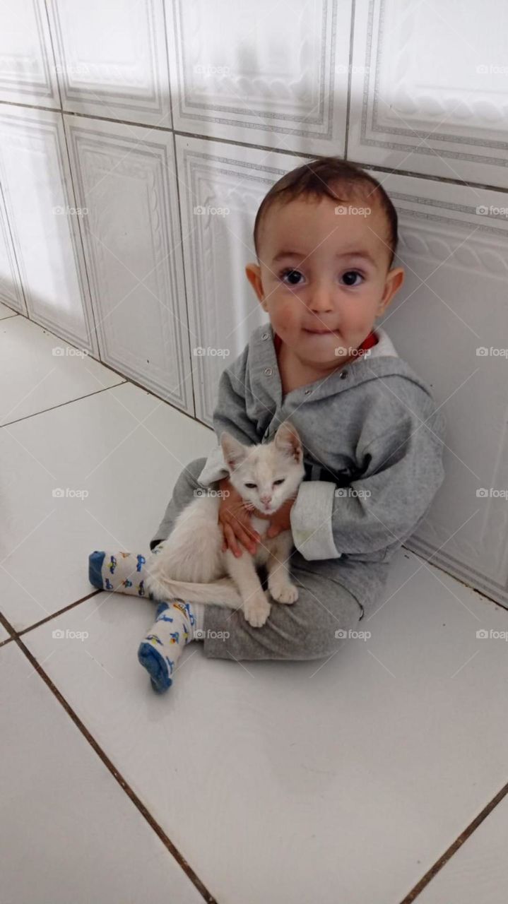 boy with the kitten