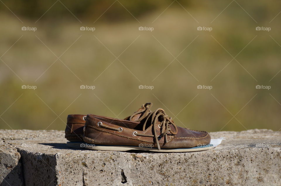 Shoes in lateral view