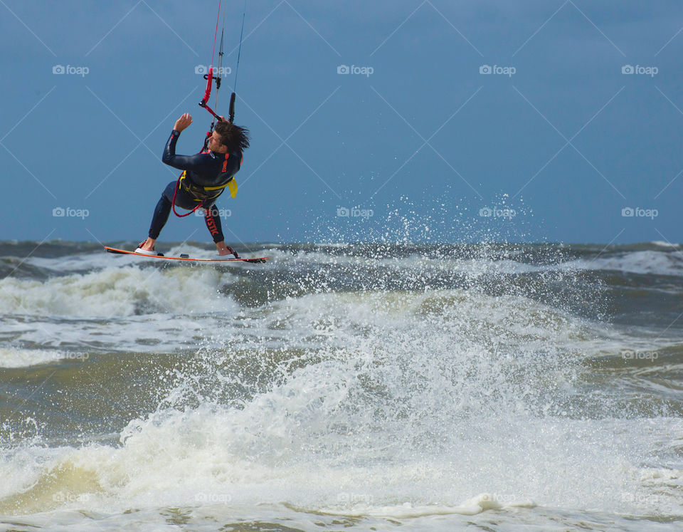 Kitesurfer