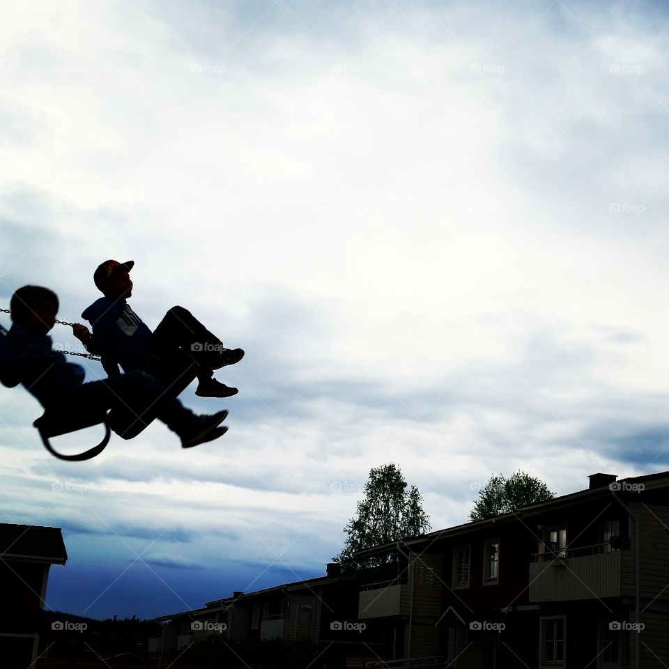 Sways to the sky!