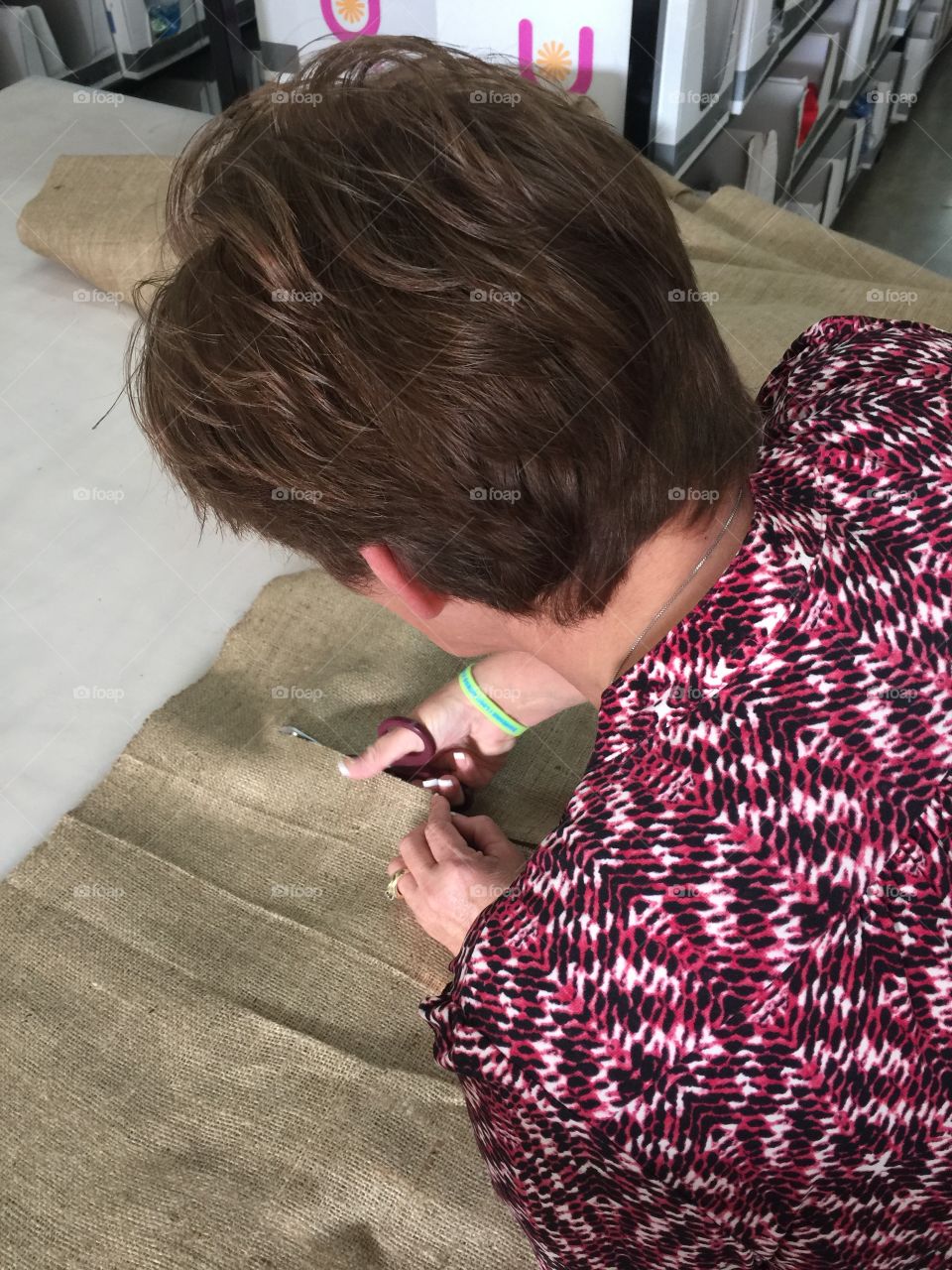 Learning to cut fabric