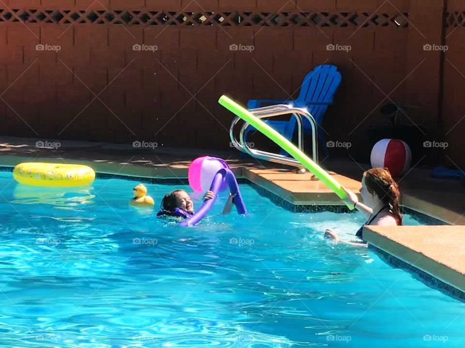 Pool splash