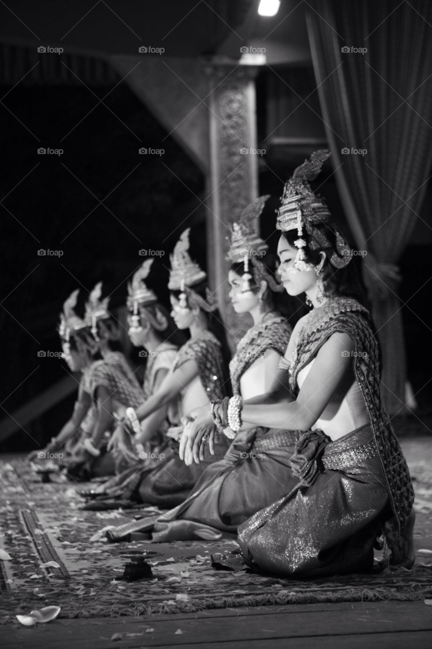 Cambodia dancers 