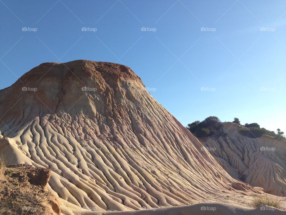 Hallet Cove, geological site area, Conservation Park, Ice Age geology, aboriginal culture, glacial cliffs and tops, ridges, millions of years old, significance, mountain cliffs sunny day room for text 