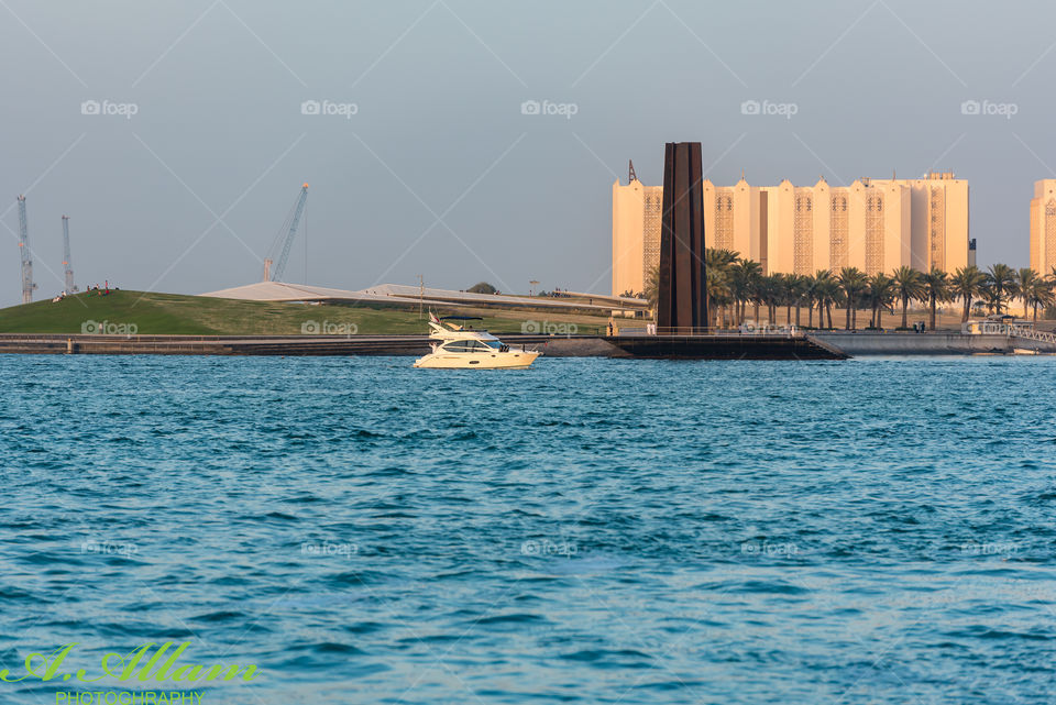 Sailing in Doha Cornish 