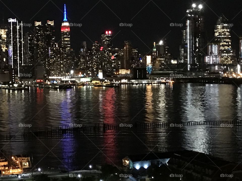 Hudson River Reflection City