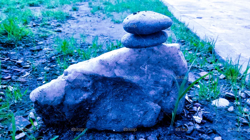 Rock con the rock