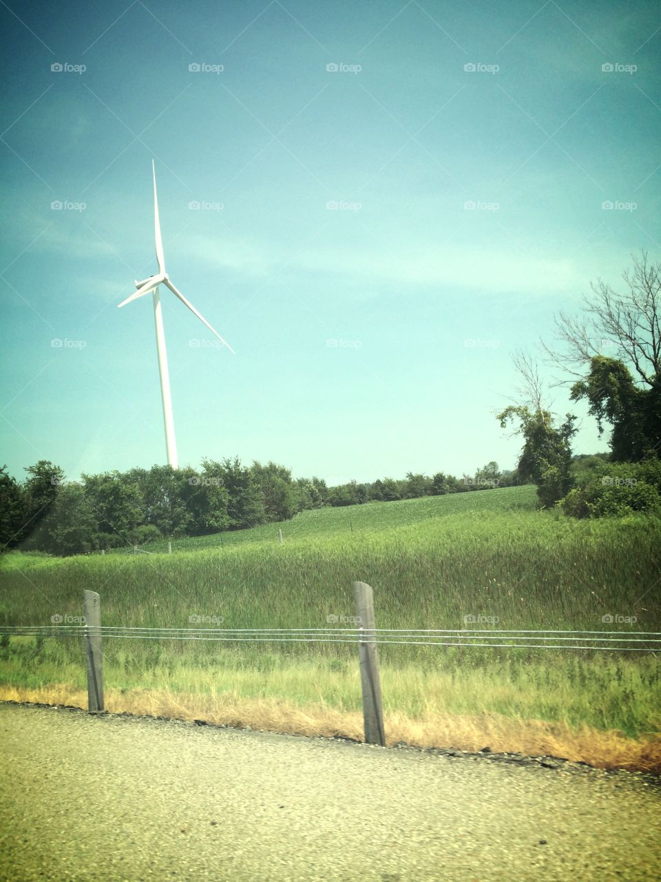 Wind turbine 
