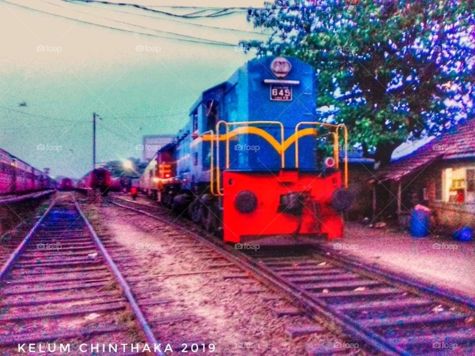 train in sri lanka