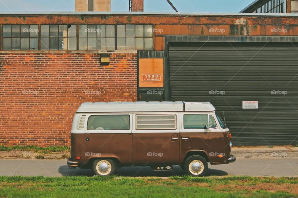 Detroit Hippy Van 