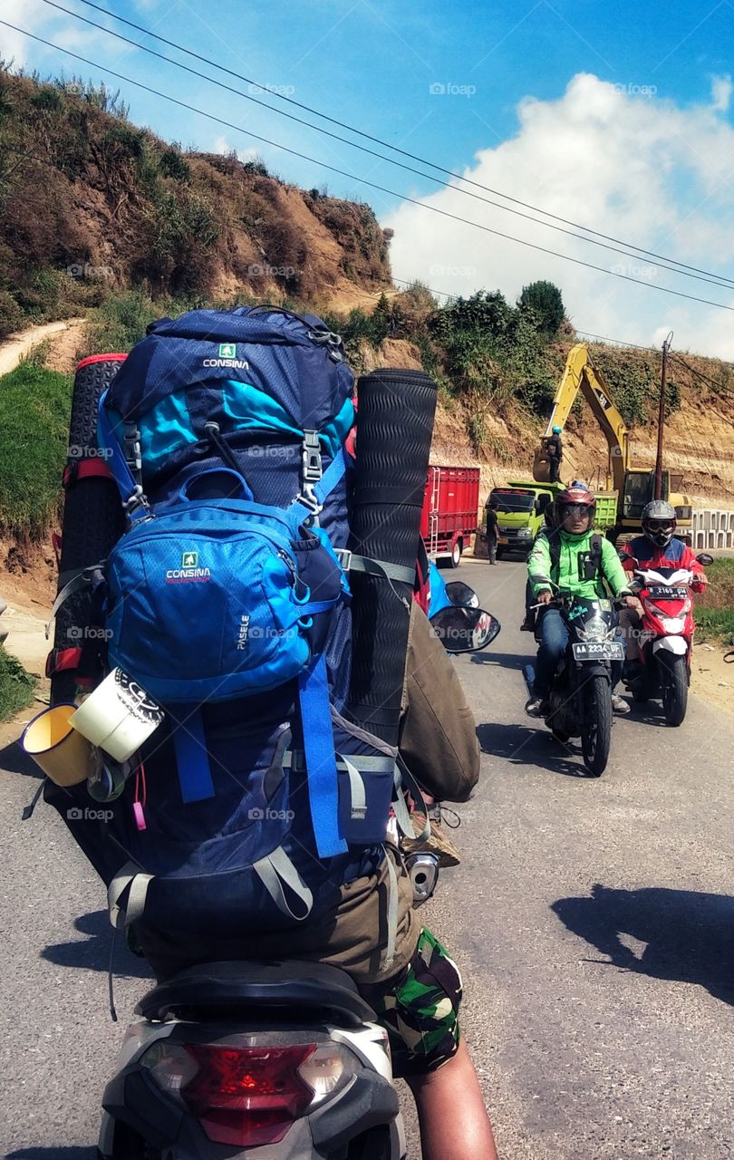 Gunung bukan untuk ditaklukan melainkan sebuah inspirasi dan perwujudan rasa syukur