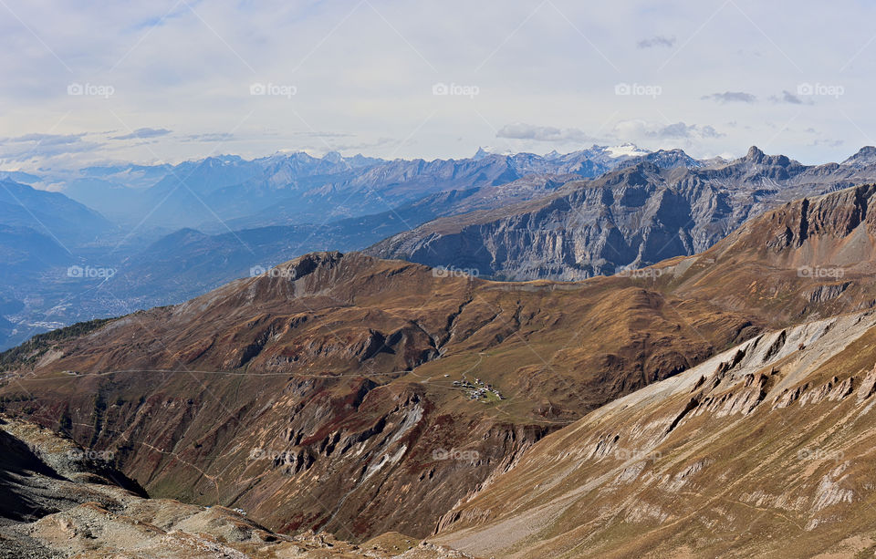 Mountain scenery in autumn
