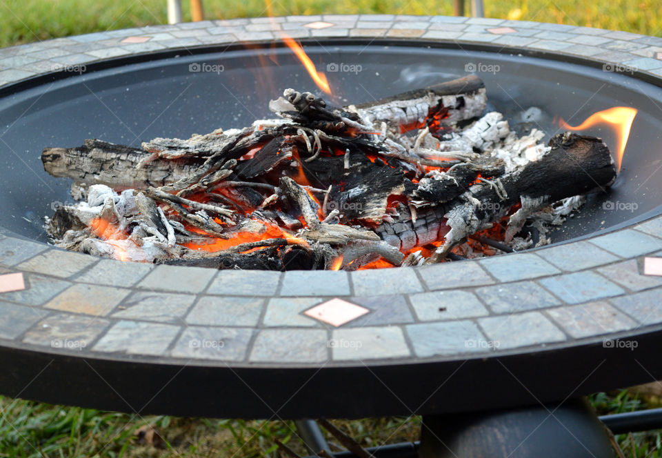 Fire pit