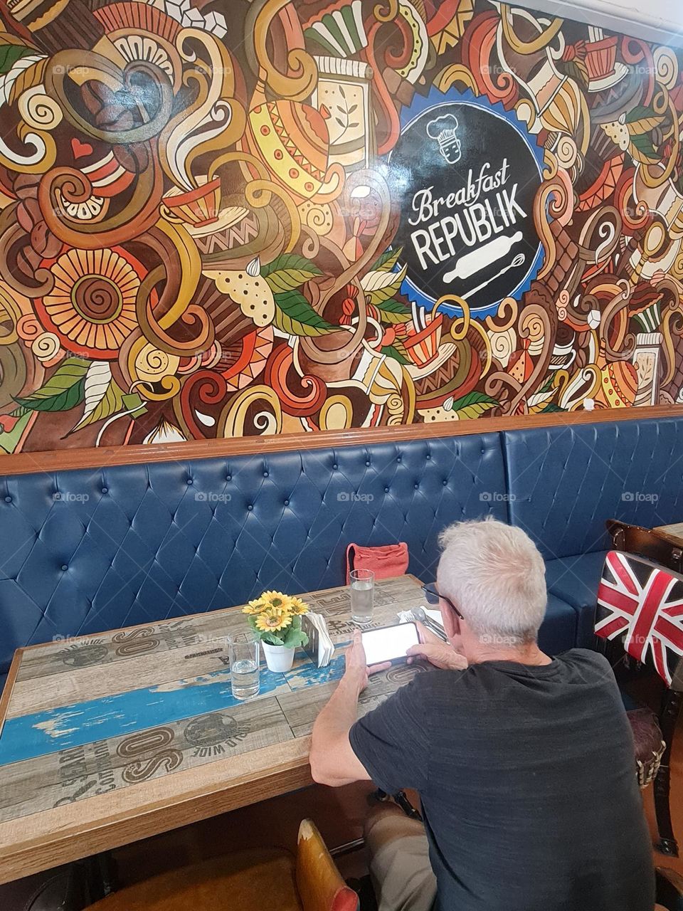 Playing while waiting