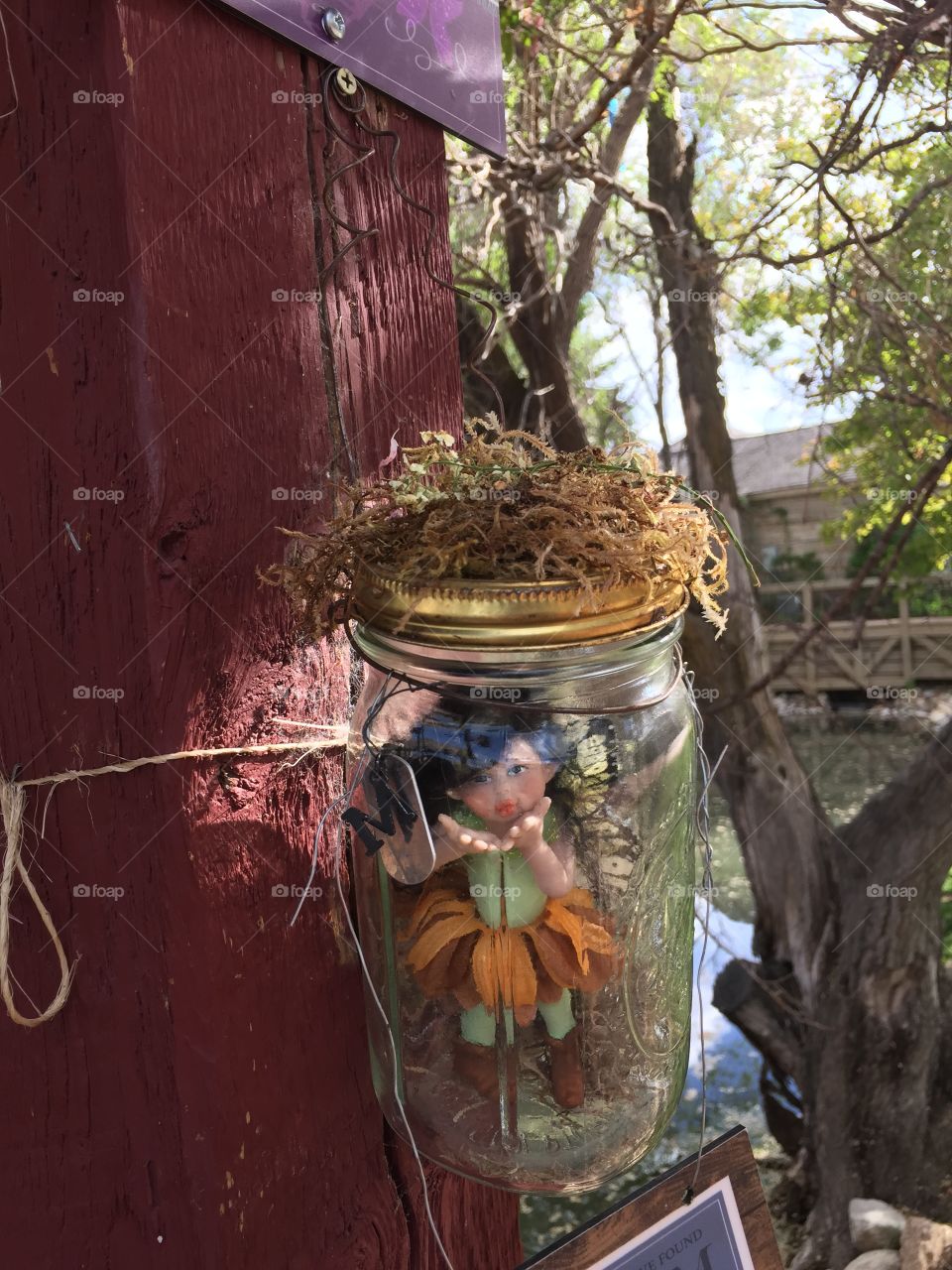 Fairy Homes & Gardens. Gardner Village, in West Jordan, Utah. @chelseamerkleyphotos - Copyright © CM Photography. May 2019. 