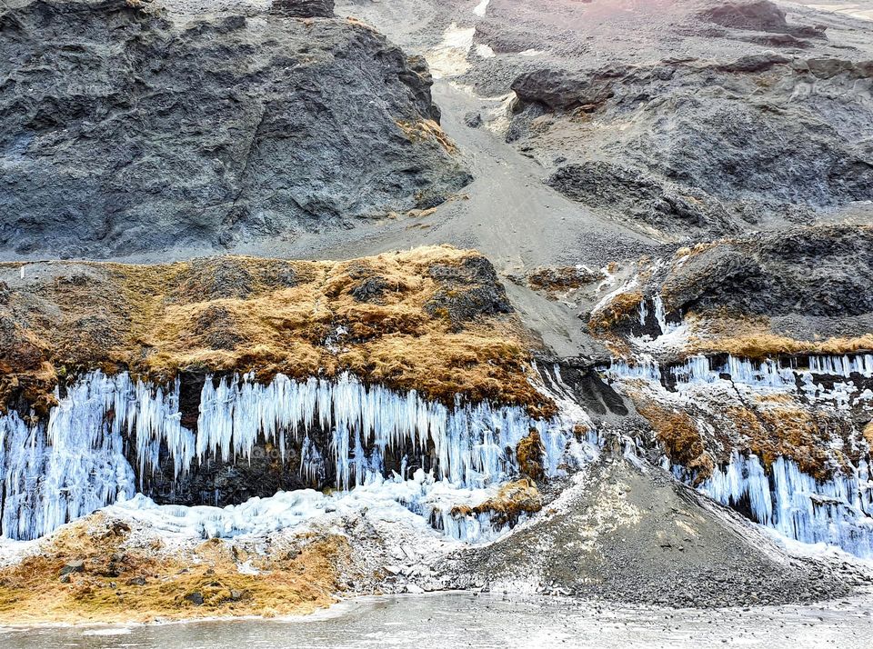 Mountain Of Many Layers 🖤