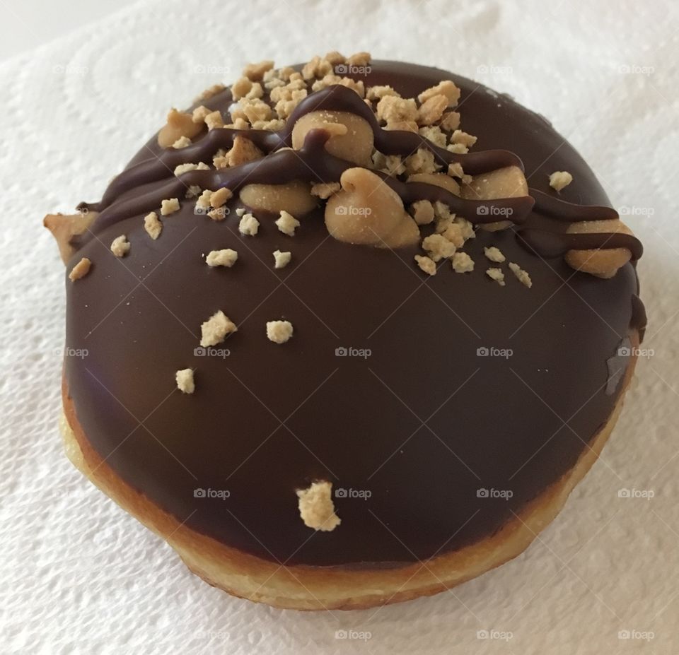 Peanut butter donut 