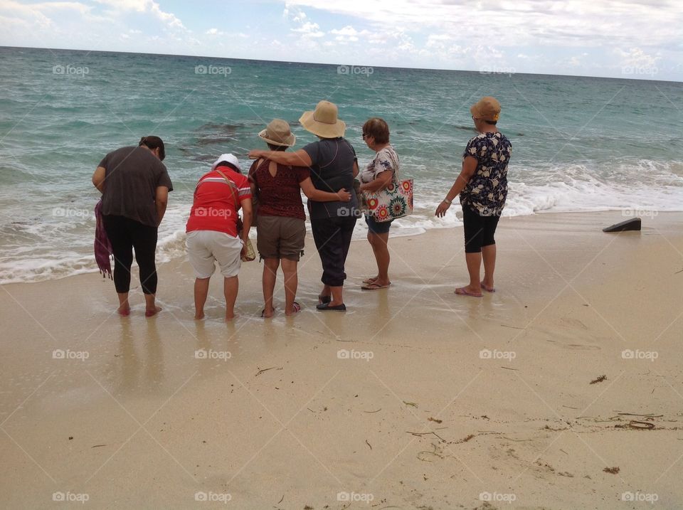 nothing beats the beach with your good old friends