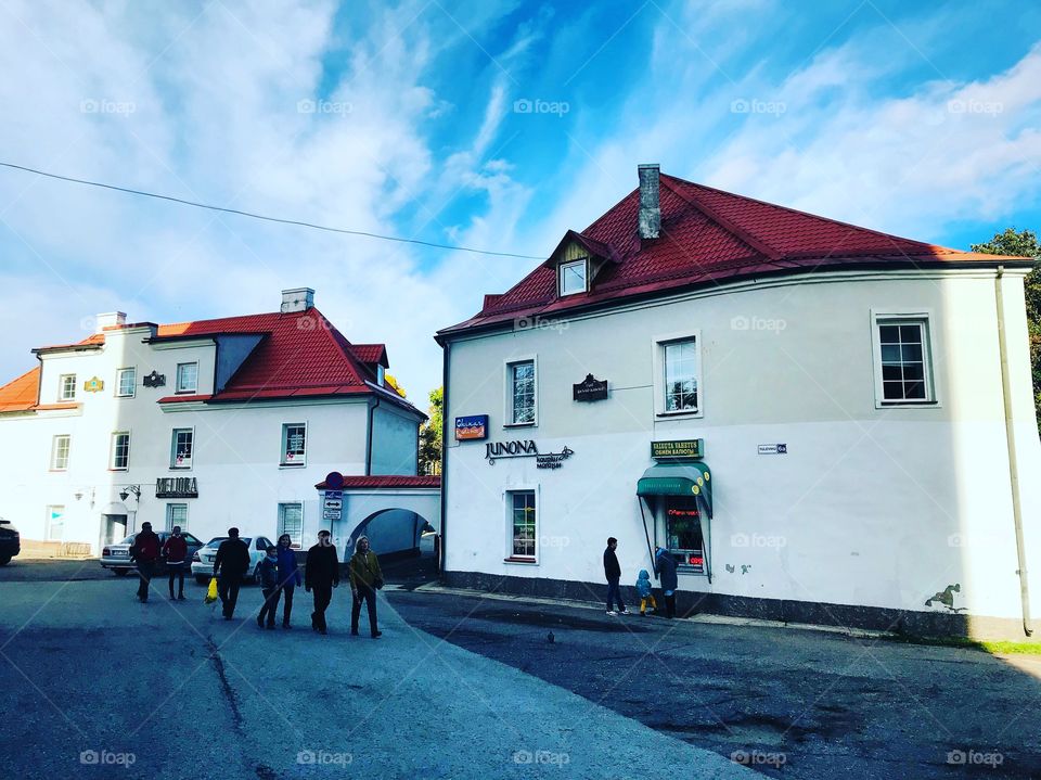 one of the few preserved old houses in Narva. During the Second World War, the city of Narva was practically wiped off the face of the earth
