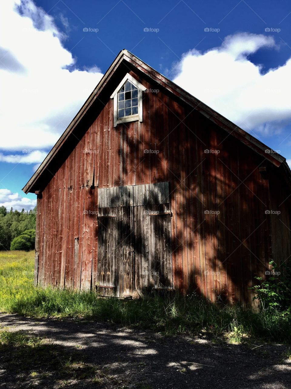 Red wooden barn.