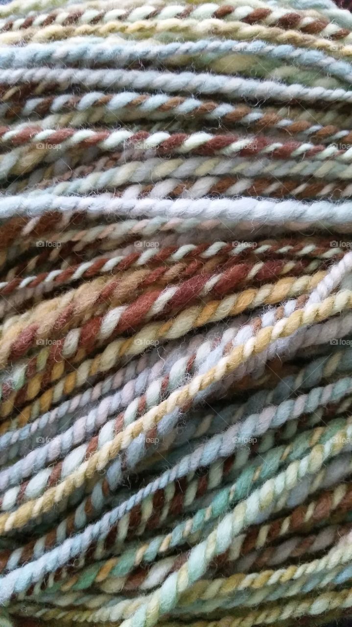 Treasure Handspun Yarn. Winter Stole Color, Hello Yarn Fiber Club, Handspun Yarn