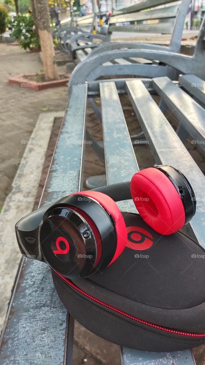 always music on holiday