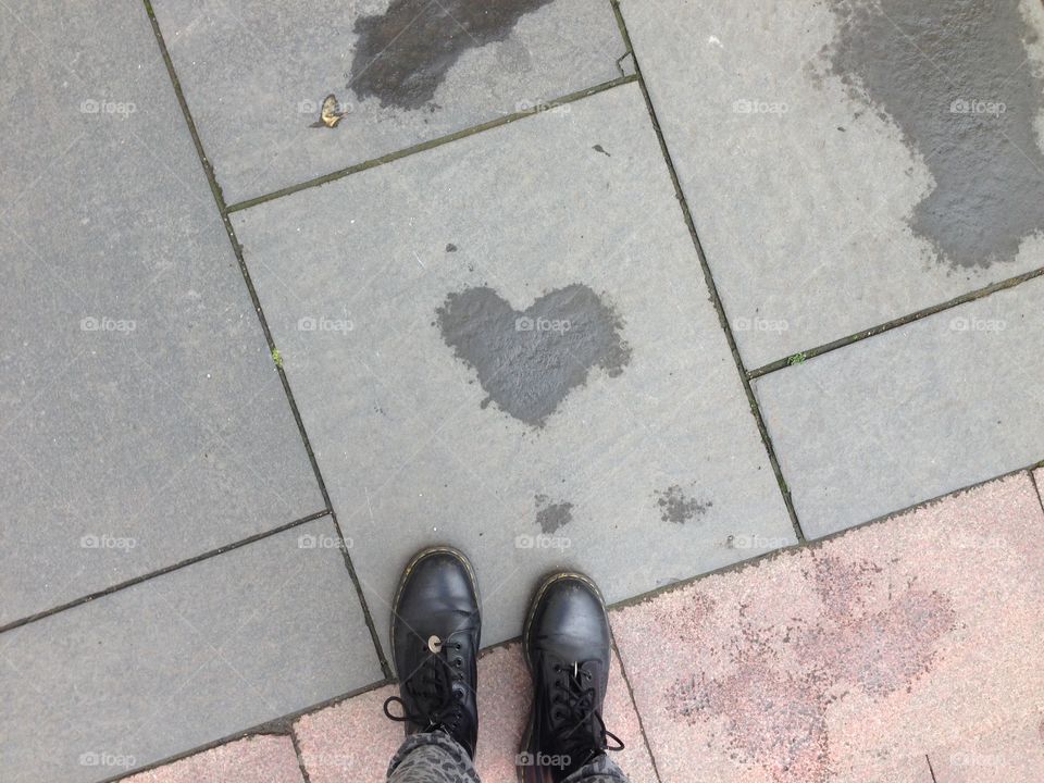 Found a heart after rain.