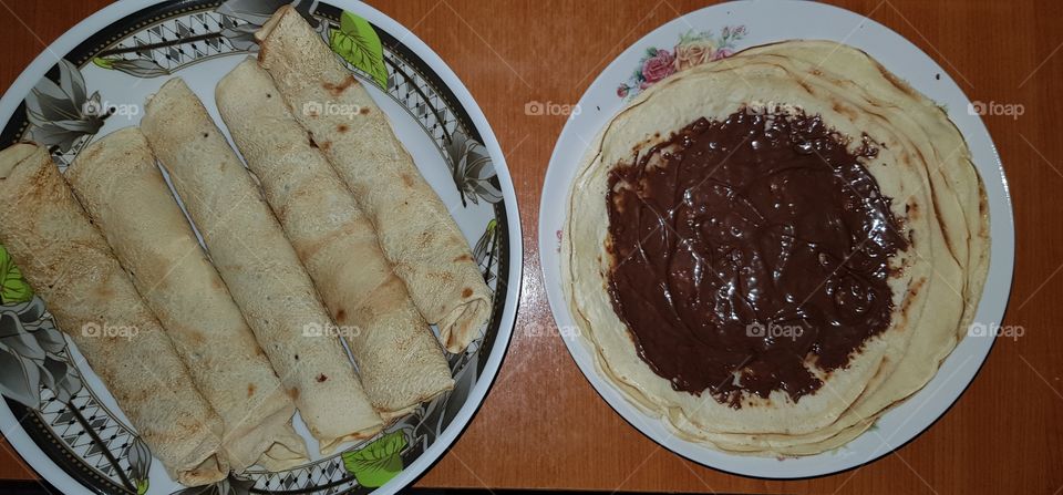 Pancakes with chocolate