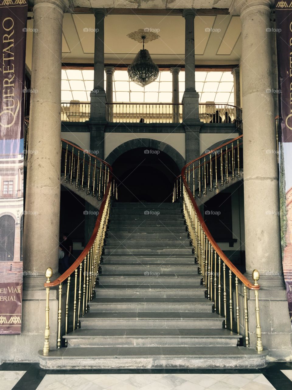 Escalera imperial.