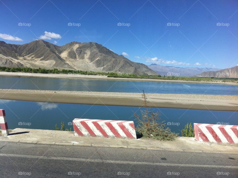 Tibetan roads 