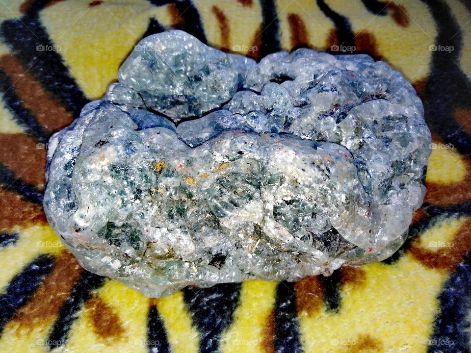 Плавленное стекло