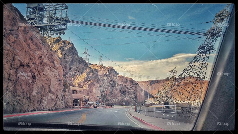 Road to Hoover Dam