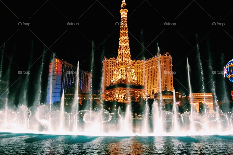 Bellagio Fountain Show. Nighttime water fountain show of Bellagio Hotel in Las Vegas,Nevada