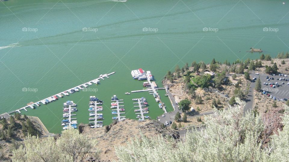 lake Billy Chinook. Boating