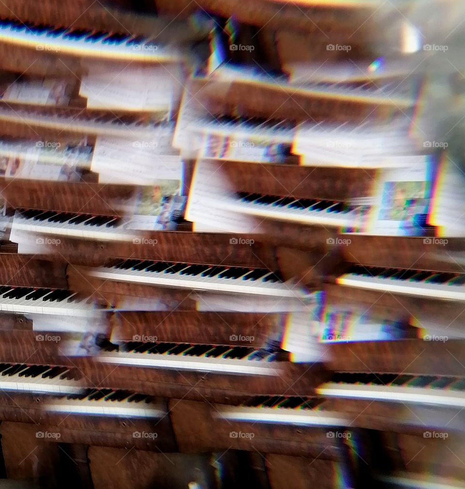 Piano In A Prism