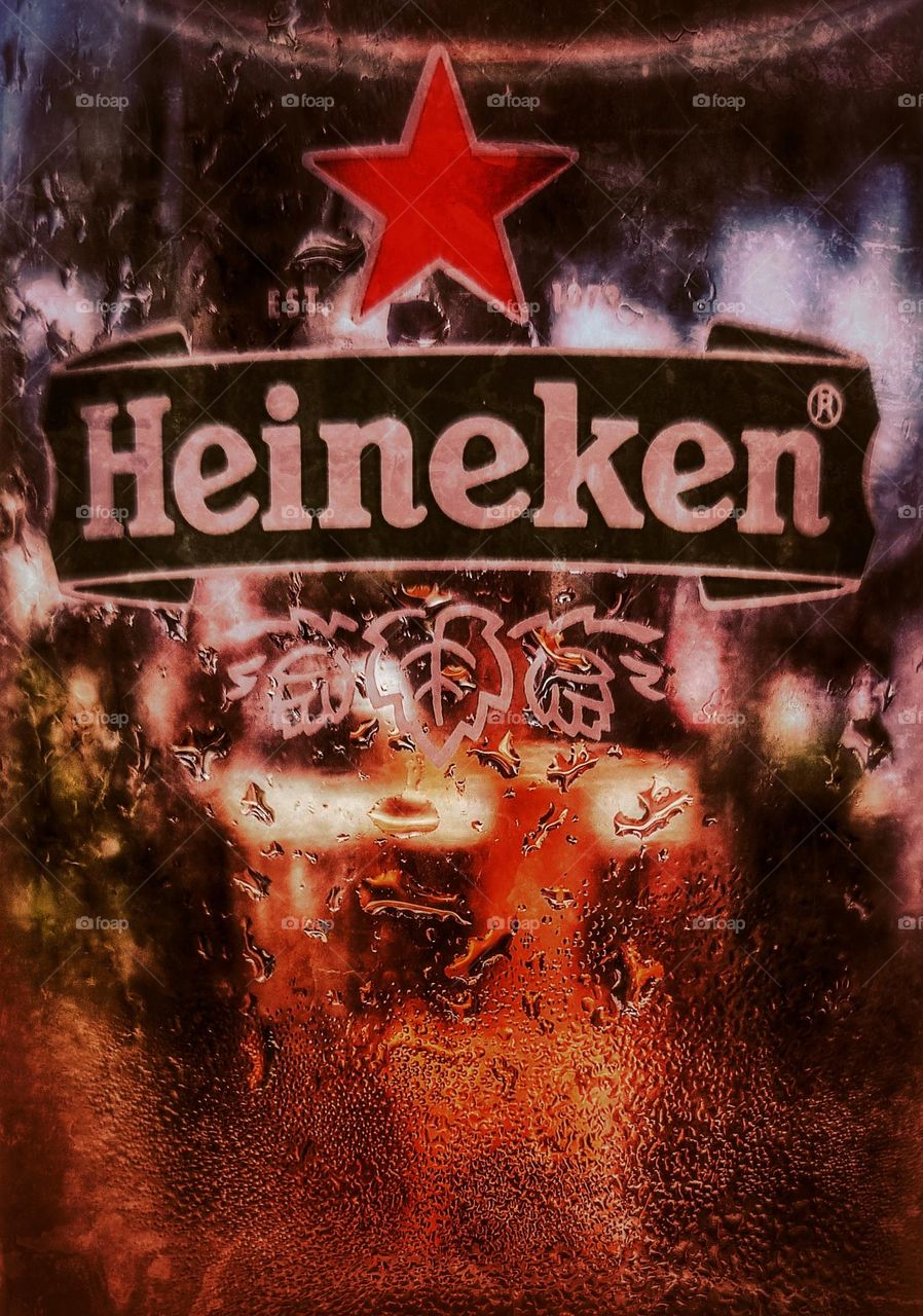 Heineken, may the lager be with you 👌 Crisp and ice cold.