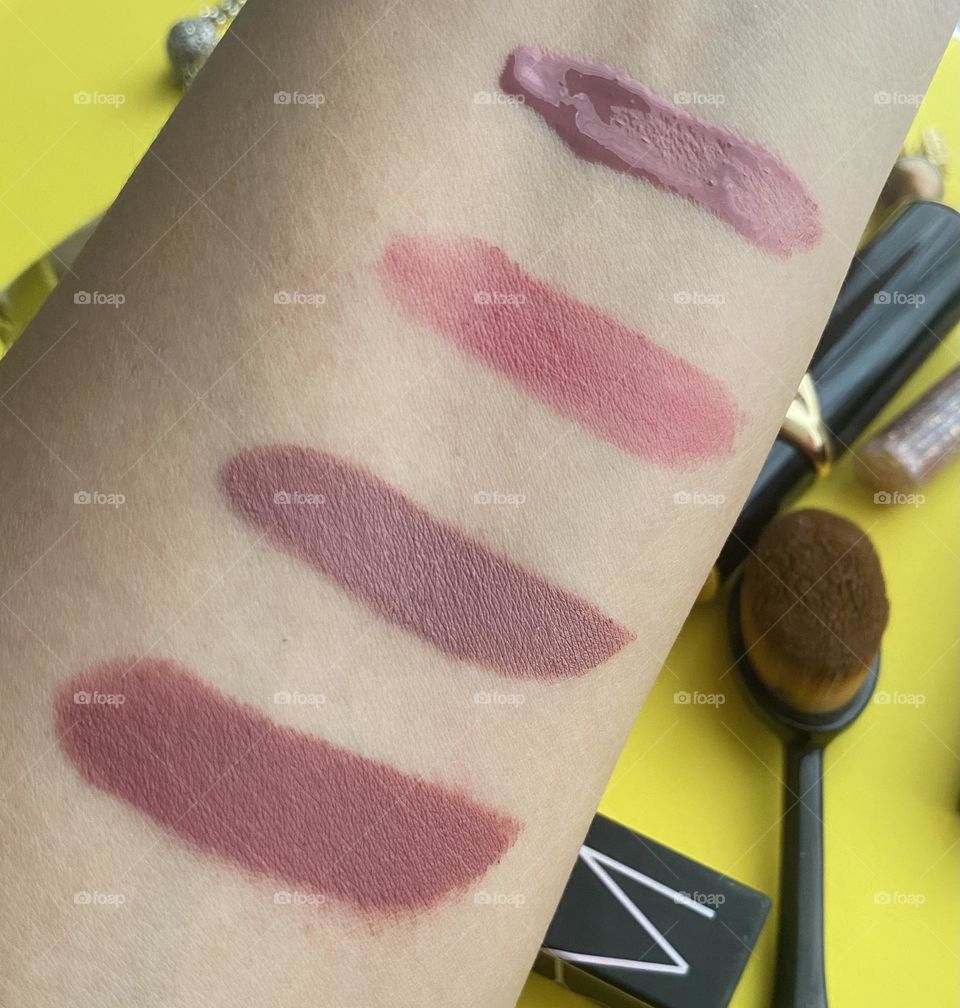 Lipstick swatch