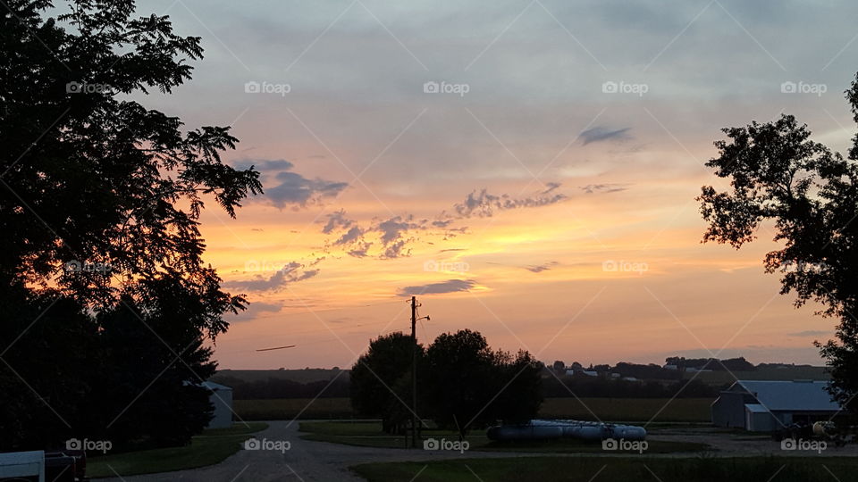picture of clouds and sunset