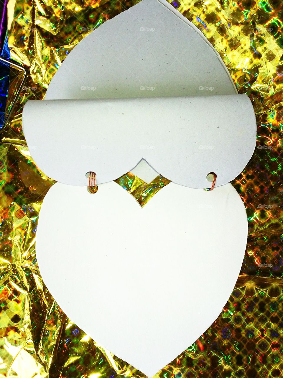 the face book of famous symbol of HEART shape.
it's the first book entire the worldwide on it and no one like this in the world till now.
if you want earn money with it you should download it's first photograph at the first sight and keep it.