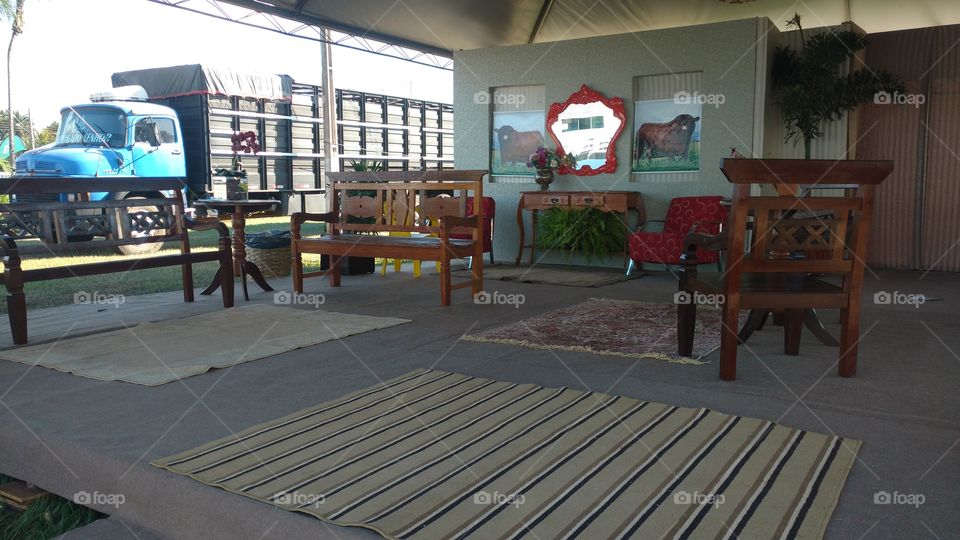 Sala em exposição agropecuária.