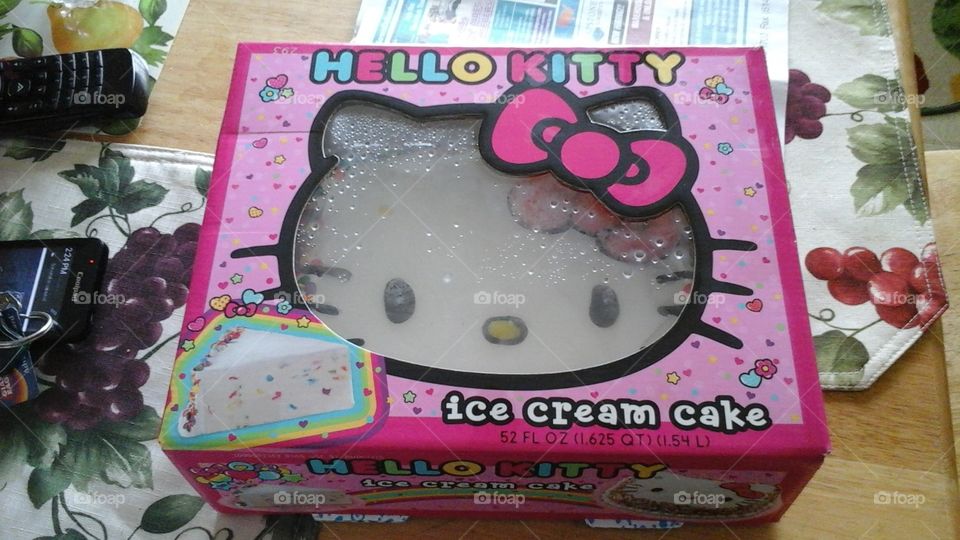 Hello Kitty ice cream cake