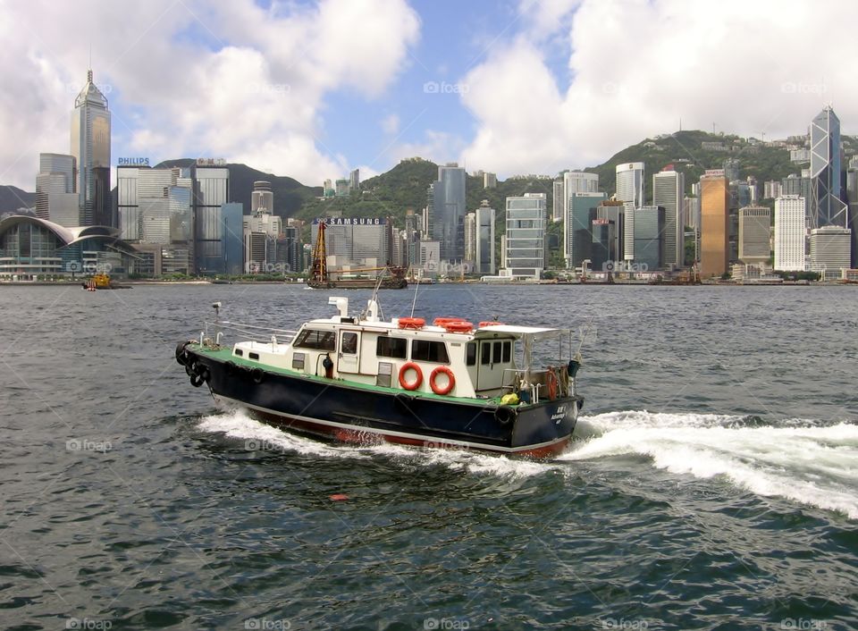 Making Waves. Hong Kong