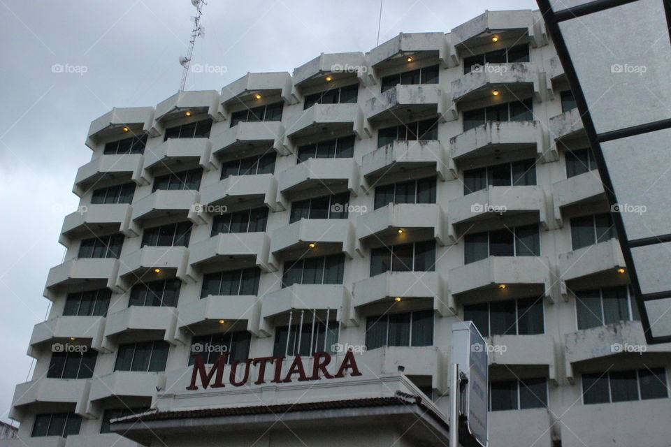 Hotel Mutiara, Arsitektur