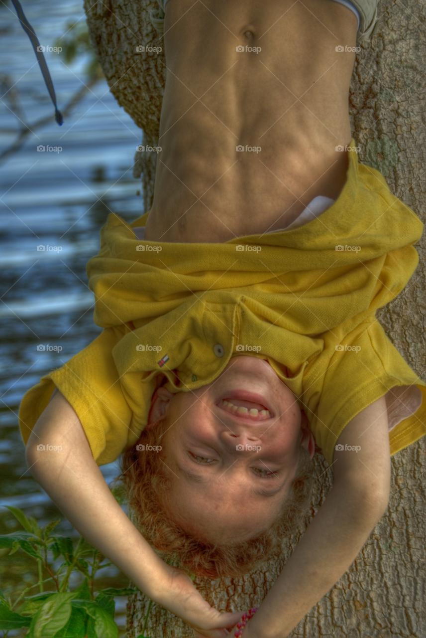 happy young play tree by lightanddrawing