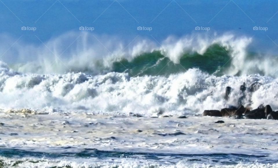 Waves of California 