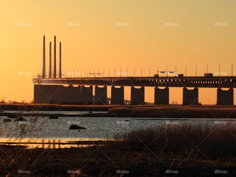 Öresundsbron at dusk