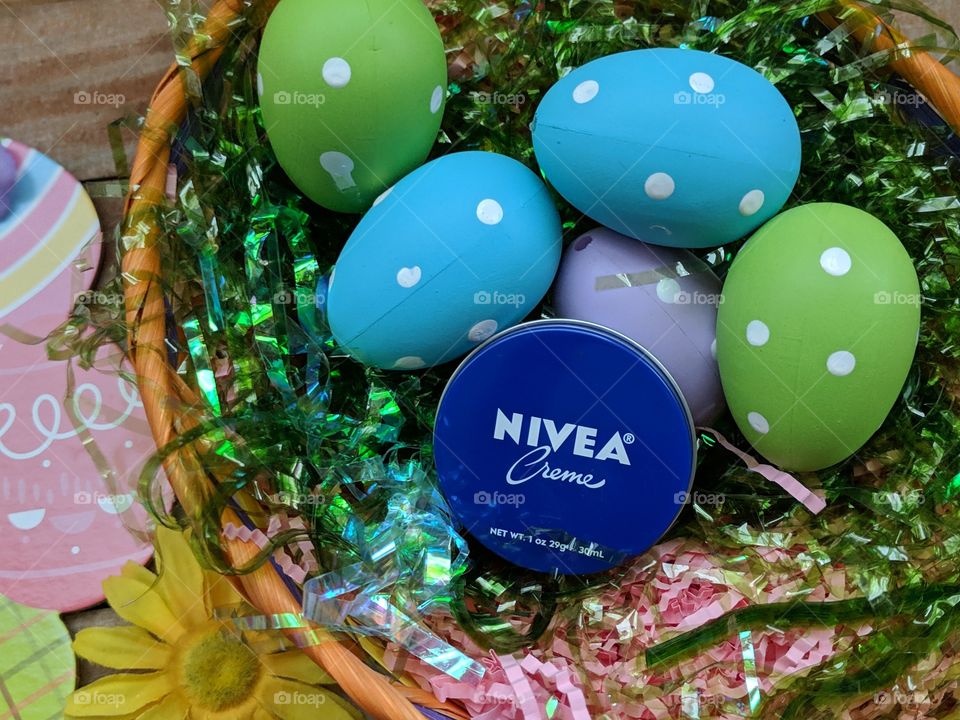 Sharing Easter with Nivea