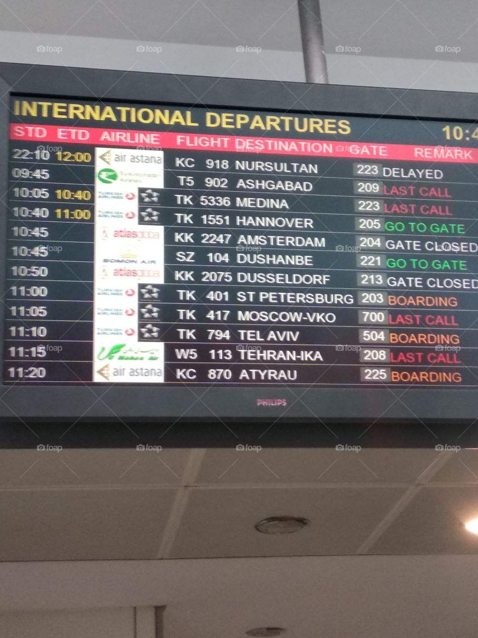 Flights timeline, Ataturk airport, Istanbul Turkey